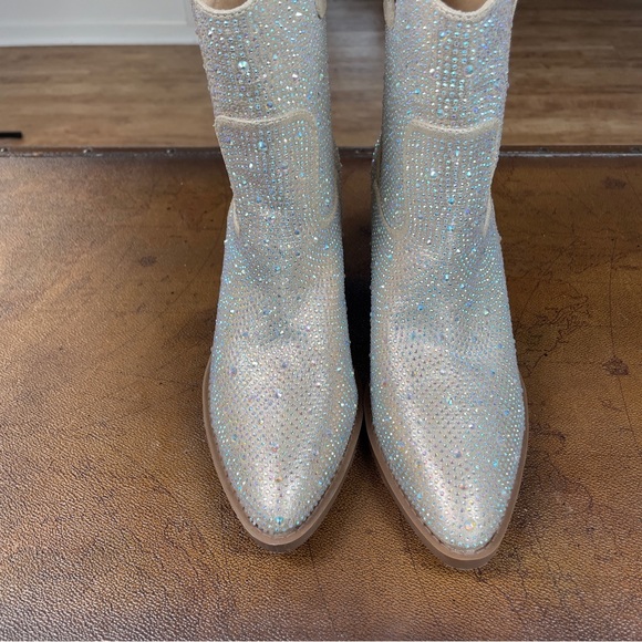 Forever Cowboy Western Ankle Rhinestone Bling Booties SZ:8.5 NWOT - Picture 4 of 13
